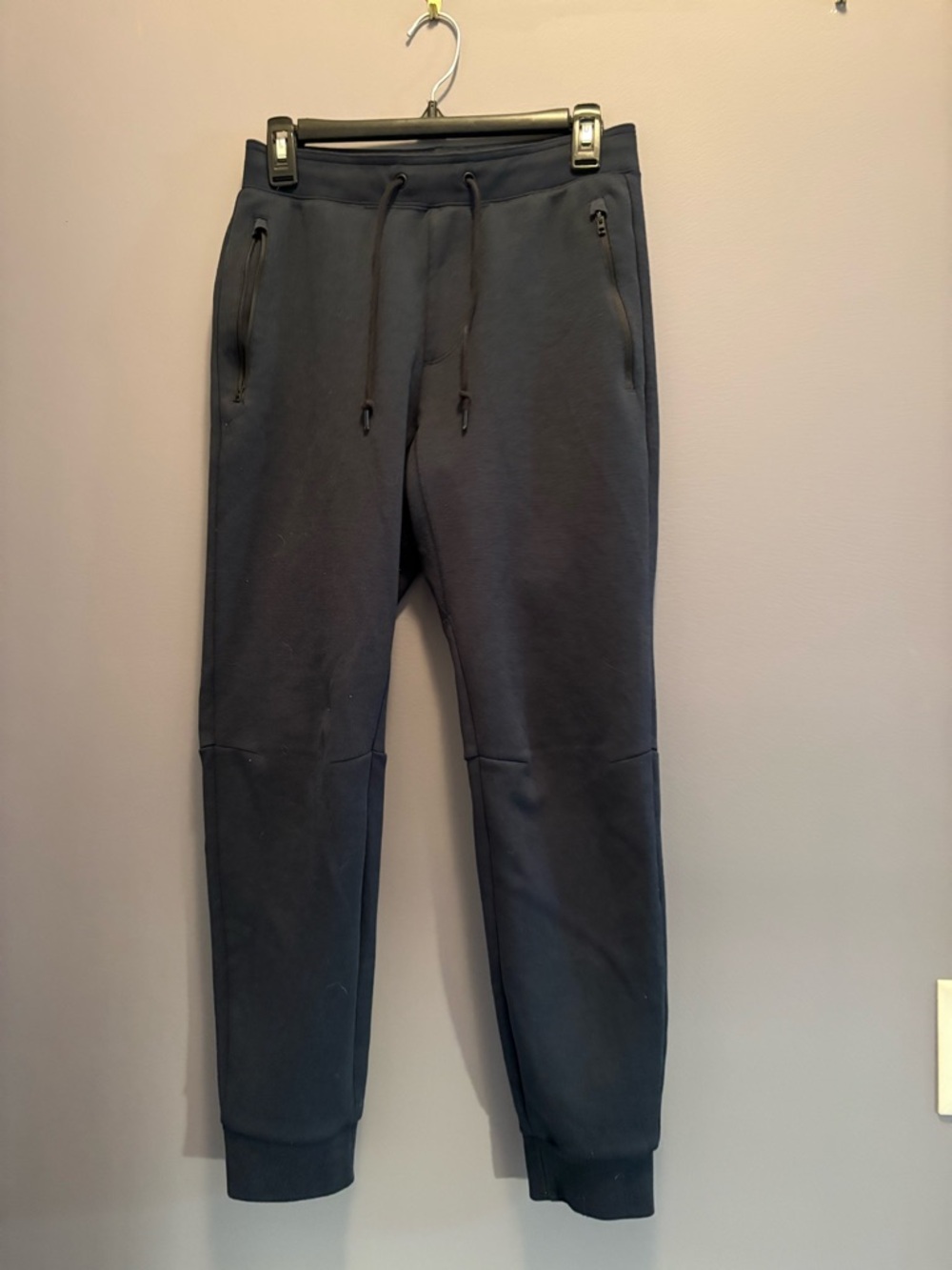 Uniqlo Men's Black Drawstring Joggers